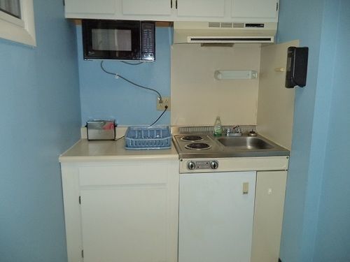 Colonial Valley Motel 2*