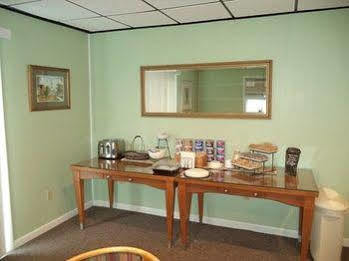 Colonial Valley Motel 2*